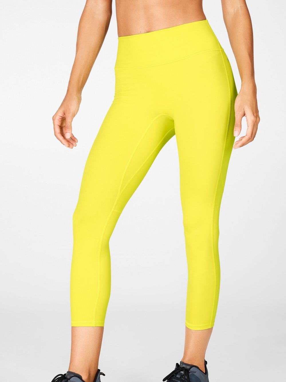 Fabletics Trinity Motion365 High-Waisted Green Capri - Size Medium - Picture 2 of 10
